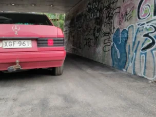 Mercedes-Benz 190