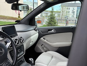 Mercedes-Benz B