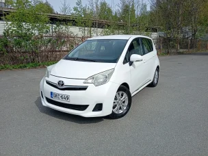 Toyota Verso-S