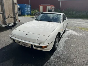 Porsche 924