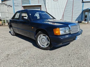 Mercedes-Benz 190