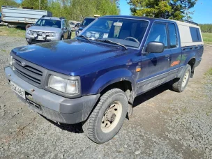 Mazda B2500