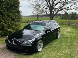 BMW 525
