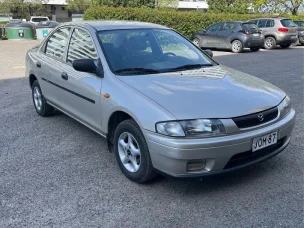 Mazda 323