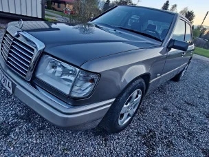Mercedes-Benz 250