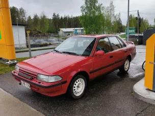 Toyota Carina II