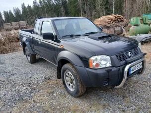 Nissan Pickup