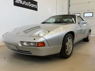Porsche 928