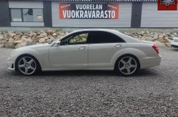 Mercedes-Benz S