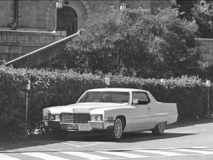 Cadillac De Ville