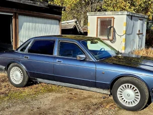 Jaguar XJ6