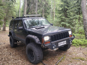 Jeep Cherokee