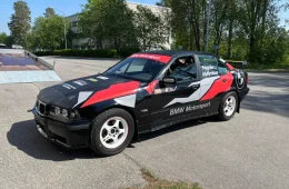 BMW 325