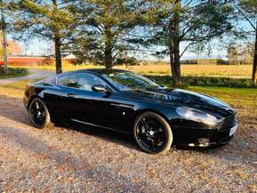 Aston Martin DB9