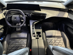 Peugeot e-3008