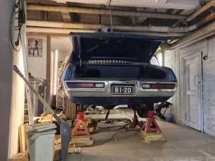 Plymouth Satellite