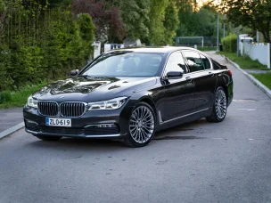 BMW 730