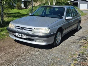 Peugeot 605