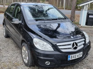 Mercedes-Benz B
