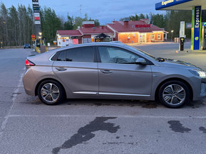 Hyundai Ioniq Plug-In