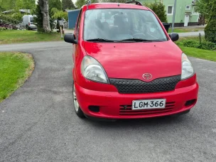 Toyota Yaris Verso