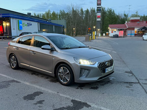 Hyundai Ioniq Plug-In