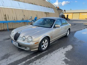 Jaguar S-Type