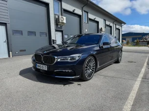 BMW 740