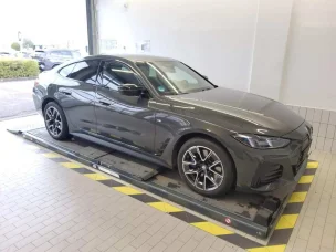BMW i4 M50