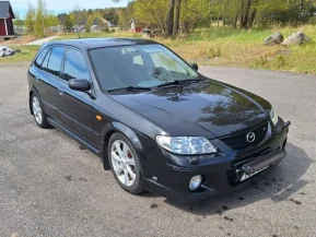 Mazda 323F