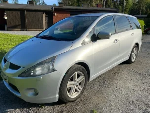 Mitsubishi Grandis