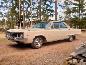 Dodge Polara