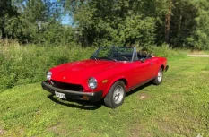 Fiat 124 Spider