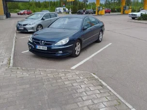 Peugeot 607