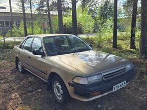Toyota Carina II