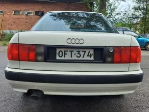 Audi 80