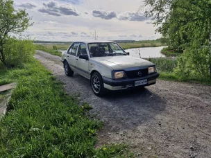 Opel Ascona