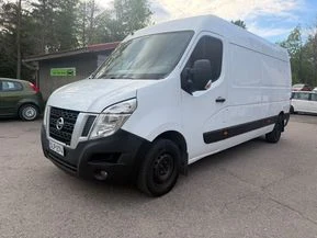 Nissan NV400