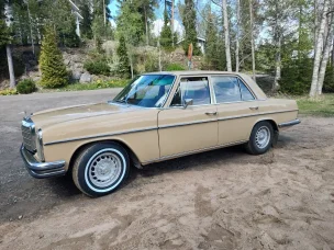 Mercedes-Benz 280