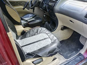 Nissan Terrano II