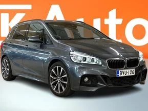 BMW 220