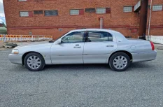 Lincoln Town Car