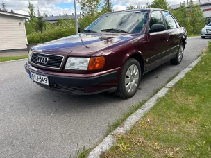 Audi 100
