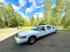 Lincoln Town Car