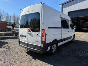Nissan NV400