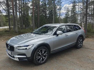 Volvo V90 Cross Country