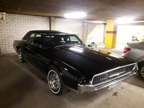 Ford Thunderbird