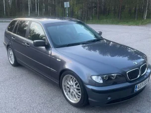 BMW 325