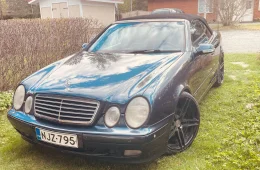 Mercedes-Benz CLK 230