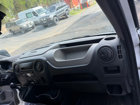 Nissan NV400